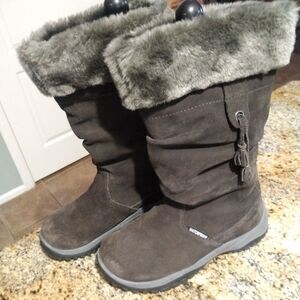 Baffin Katie Tall Winter Snow Boots Gray Suede Faux Fur MIKU-W008 Women's Sz 8